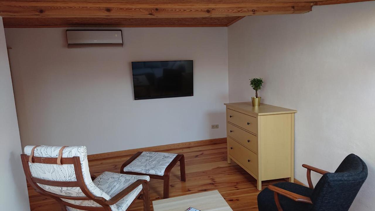 Apartamenty Przy Stonehenge سوسنوفييتس الغرفة الصورة