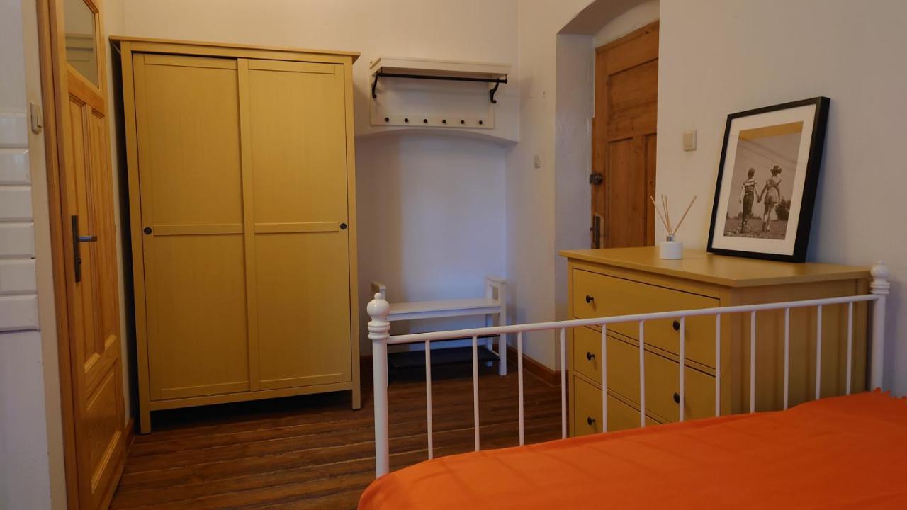 Apartamenty Przy Stonehenge سوسنوفييتس المظهر الخارجي الصورة
